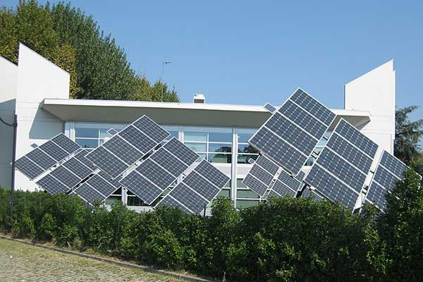 Solution énergétique pour maison individuelle (solaire, isolation, chauffage)